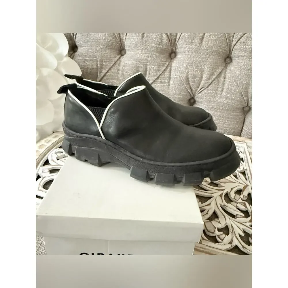 Giraudon Black Leather Slip on Shoes Women’s 7.5